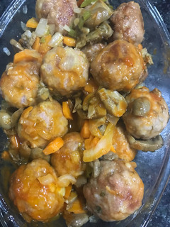 Una foto de Albóndigas en salsa de mi madre