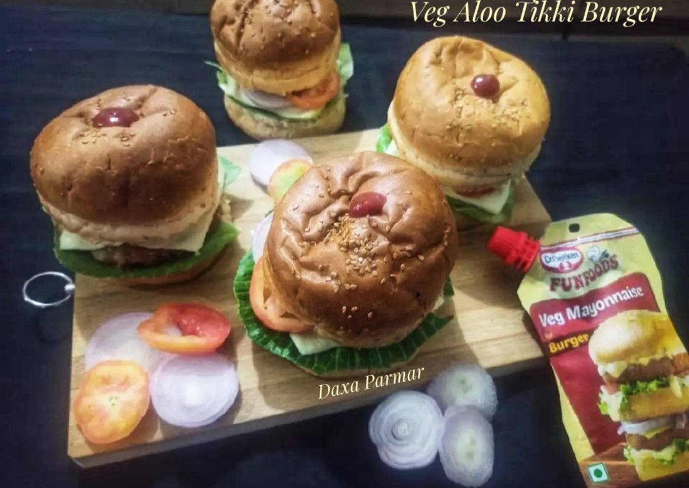 Veg Aloo Tikki Burger