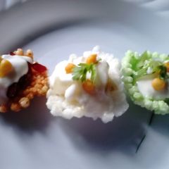 A picture of Tri-colour sabudana papdi chaat.