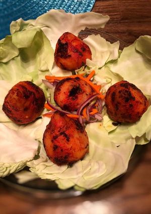 A picture of Tandoor baked shrimp stuffed rice toons😋(Dumplings).