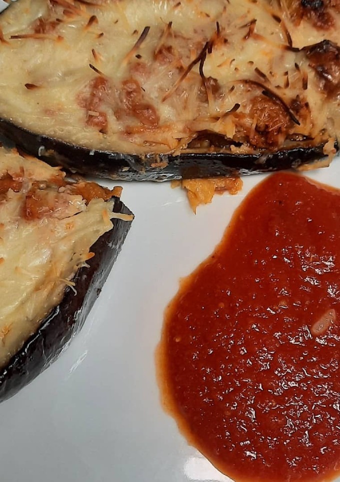 Una foto de Berenjenas rellenas carne