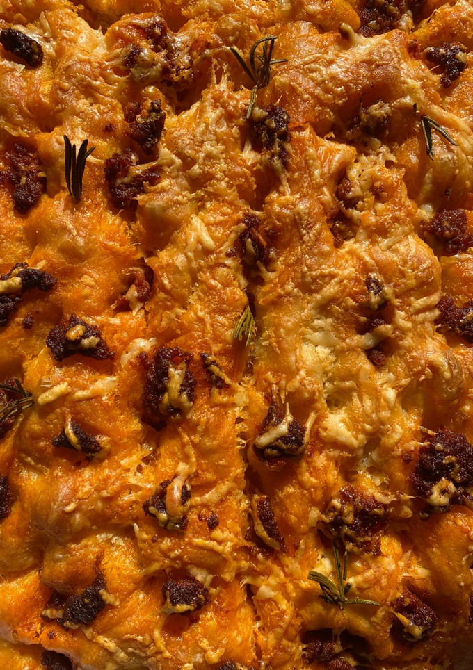 Una foto de Focaccia de sobrasada - Sin amasado