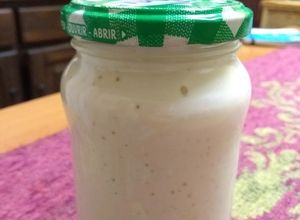 Una foto de Salsa Alioli (con leche)