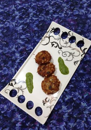 A picture of Potatoes sago tikki.