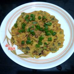 A picture of Spring onion cheela.