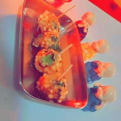 A picture of Sabudana pops.