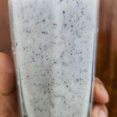 A picture of Dragonfruit smoothie.