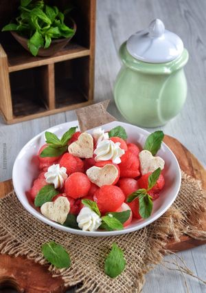 عکسی از دستور نون پنیر و هندوانه