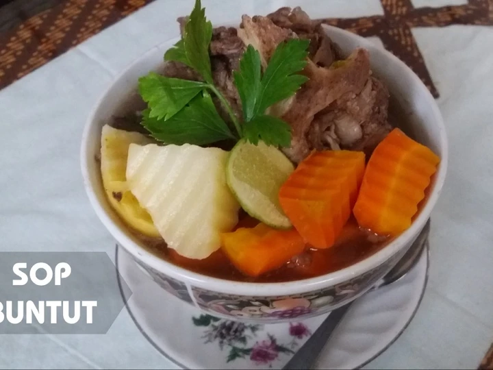 Langkah Mudah untuk Membuat Resep Sop Buntut Presto yang Enak Banget