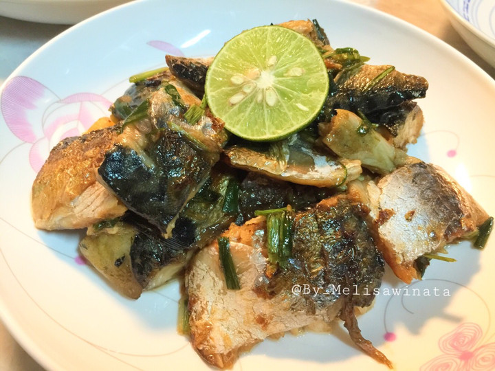  Resep membuat Goreng ikan makarel  enak