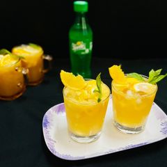 A picture of Orange flavor spritzer.