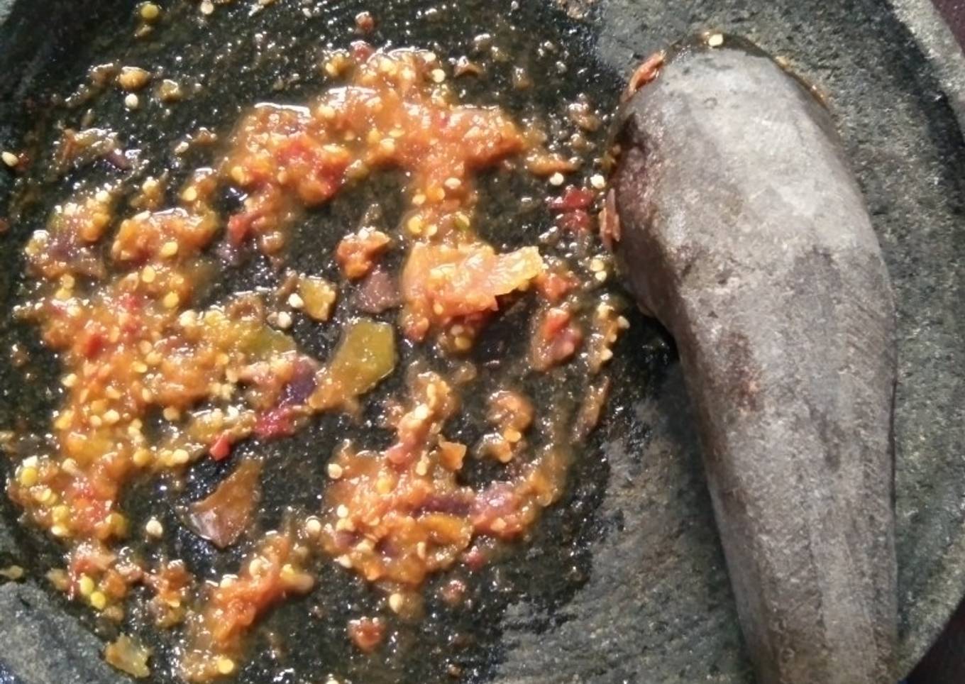 Saus Mata Teras