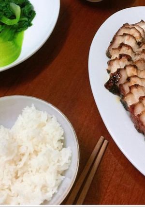 Hình của món Thịt chiên ngũ vị.