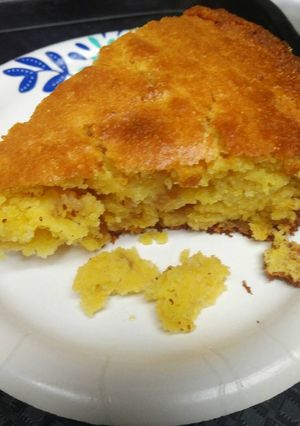 A picture of New Year Crackling Cornbread.