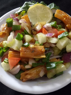 A picture of Pasta veggies salad.