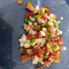 Una foto de Ensalada criollita