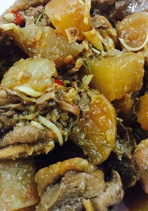 Hình của món Gà kho củ cải.