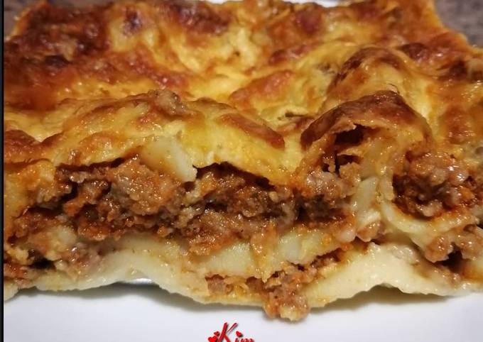 Step-by-Step Guide to Make Homemade Mince Lasagne - Easy Dinner Recipes for Family