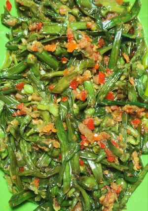 Foto resep Sayur Genjer Tauco Pedas