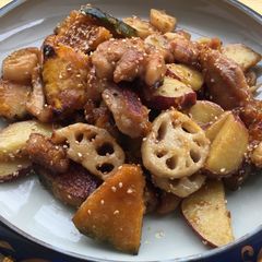 A picture of Japanese sweet and sour Chicken with Vegetables.