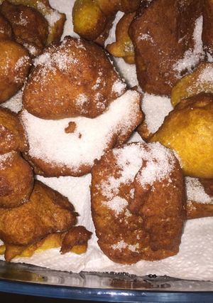 Foto principal de Buñuelos de zanahorias y almendras