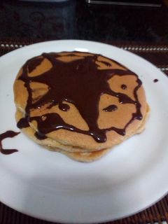 Una foto de Tortitas proteicas con sirope proteico