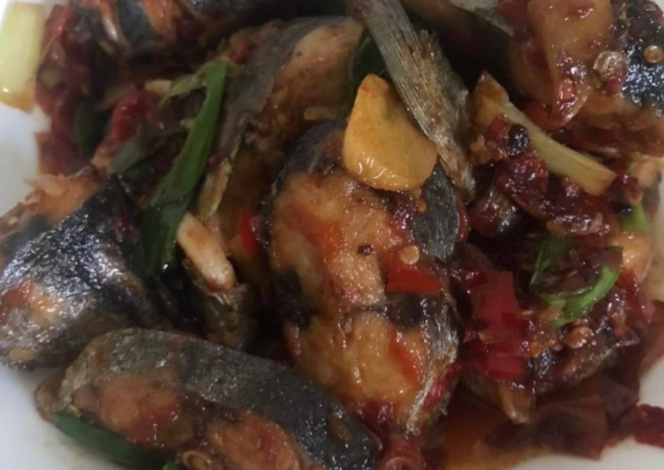Ikan tuna saos rica