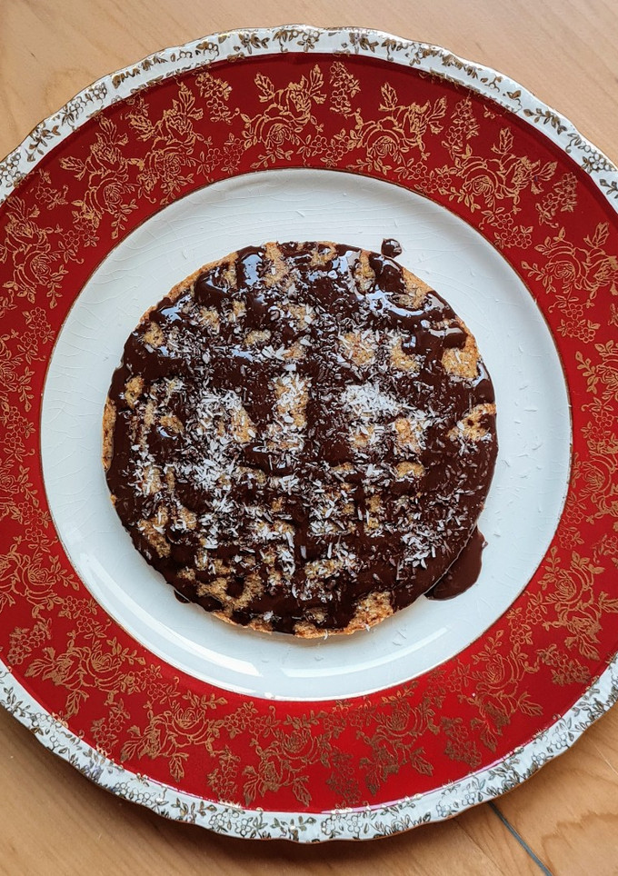 Una foto de Mega galleta de almendras, coco y canela 🌱 sin azúcares agregados ni edulcorantes 🌱 keto 🌱