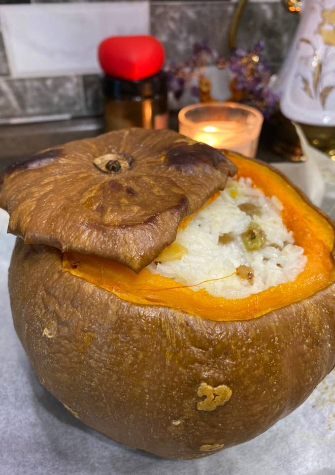 Гарбуз запечений в духовці з рисом😋