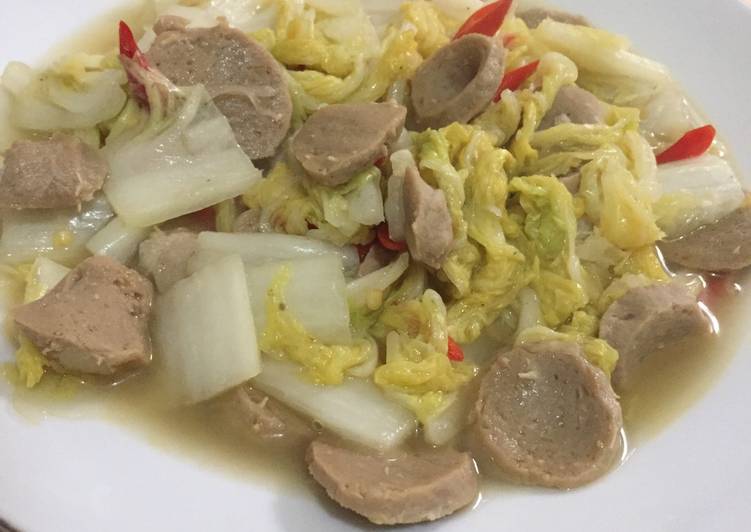 Anti Ribet, Membuat Tumis sawi putih bakso Istimewa