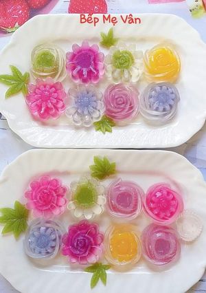 Hình của món Rau câu hoa hồng 2 lớp.