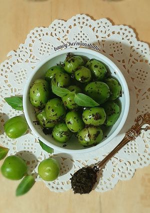 عکسی از دستور هلی کتنی(آلوچه شکسته) 🌺