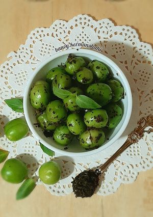 عکسی از دستور هلی کتنی(آلوچه شکسته) 🌺
