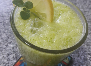 Una foto de Batido mixto detox