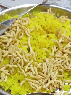 पोहा (poha recipe in Hindi) रेसिपी मुख्य फोटो