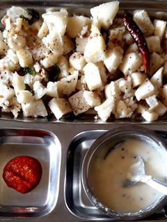 વધારેલા સફેદ ઢોકળાં(safed dhokal in Gujarati) રેસીપી મુખ્ય ફોટો