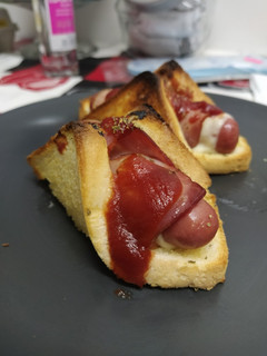 Una foto de 🌭 Salchichas envueltas en pan de molde