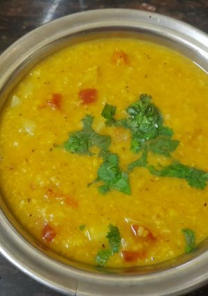 A picture of Vegetable dal Daliya.