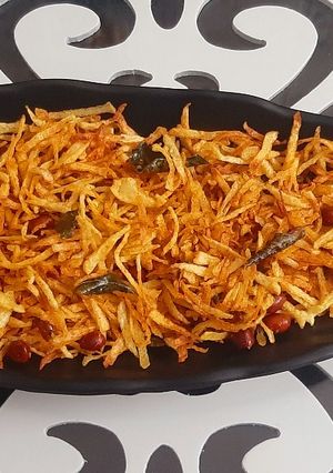 A picture of Bengali Juri Aloo Bhaja.