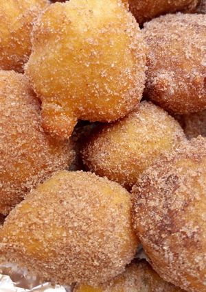 A picture of Coated Puffs.