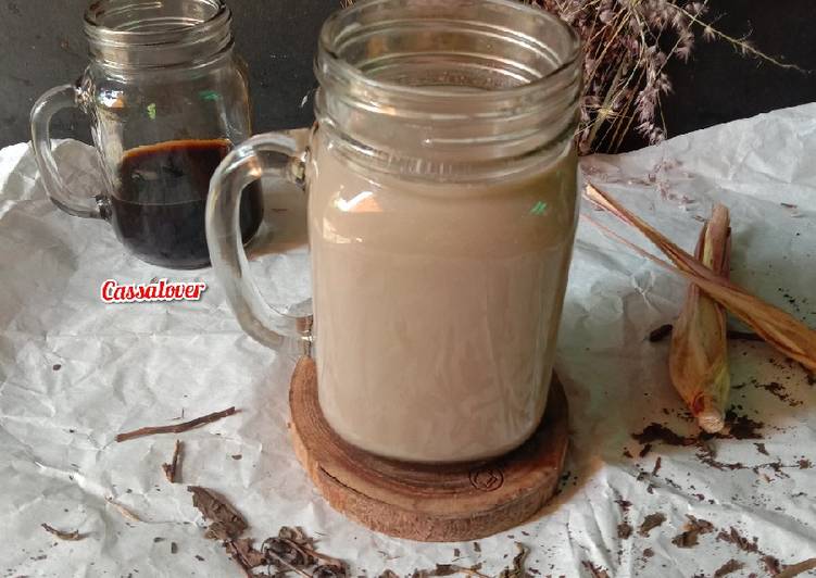 Cara Gampang Menyiapkan Lemongrass Coffee Milk Tea Anti Gagal