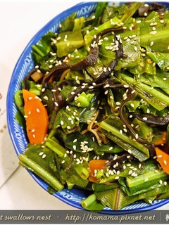 麻辣黑木耳炒山蘇.柯媽媽の植物燕窩 的食譜成品照片