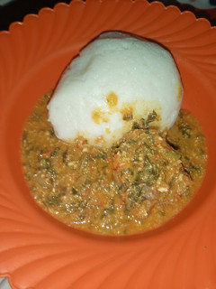 A picture of Tuwon Shinkafa da Miyar Taushe.