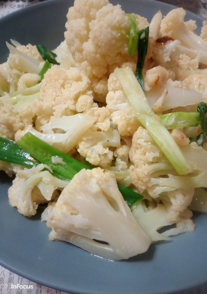 清炒白花椰 的食譜成品照片