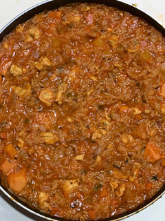 Una foto de GUISO DE ARROZ CON POLLO 🍛🍗
