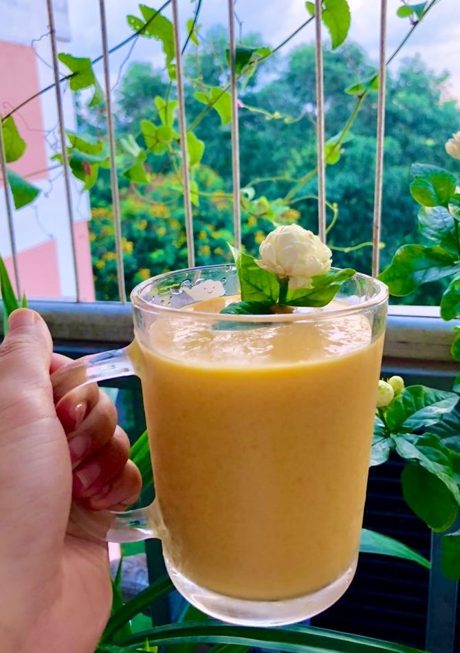 Hình của món Sinh tố xoài chanh leo.