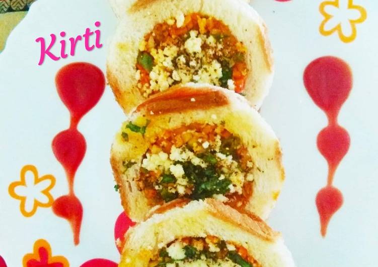 Recipe of Homemade Stuffed paneer and veggie sandwich