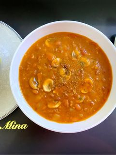 عکسی از دستور خوراک لوبیا و قارچ