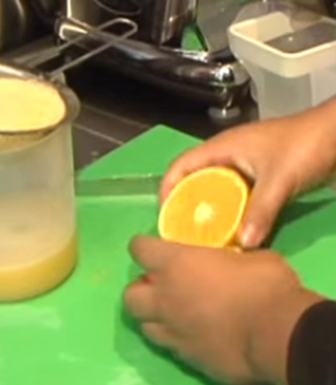 Una foto de Jugo Cítrico (Naranja y Mandarina)
