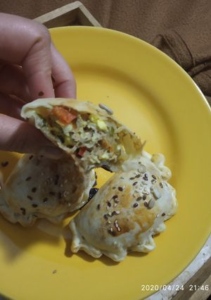 Una foto de Empanadas de verduras y atún(el relleno)